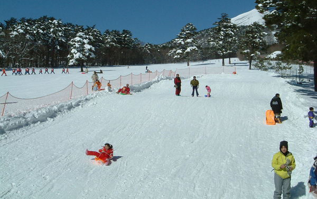 郡山周辺で子供と一緒に楽しめるスキー・スケート場施設まとめ！猪苗代スキー場